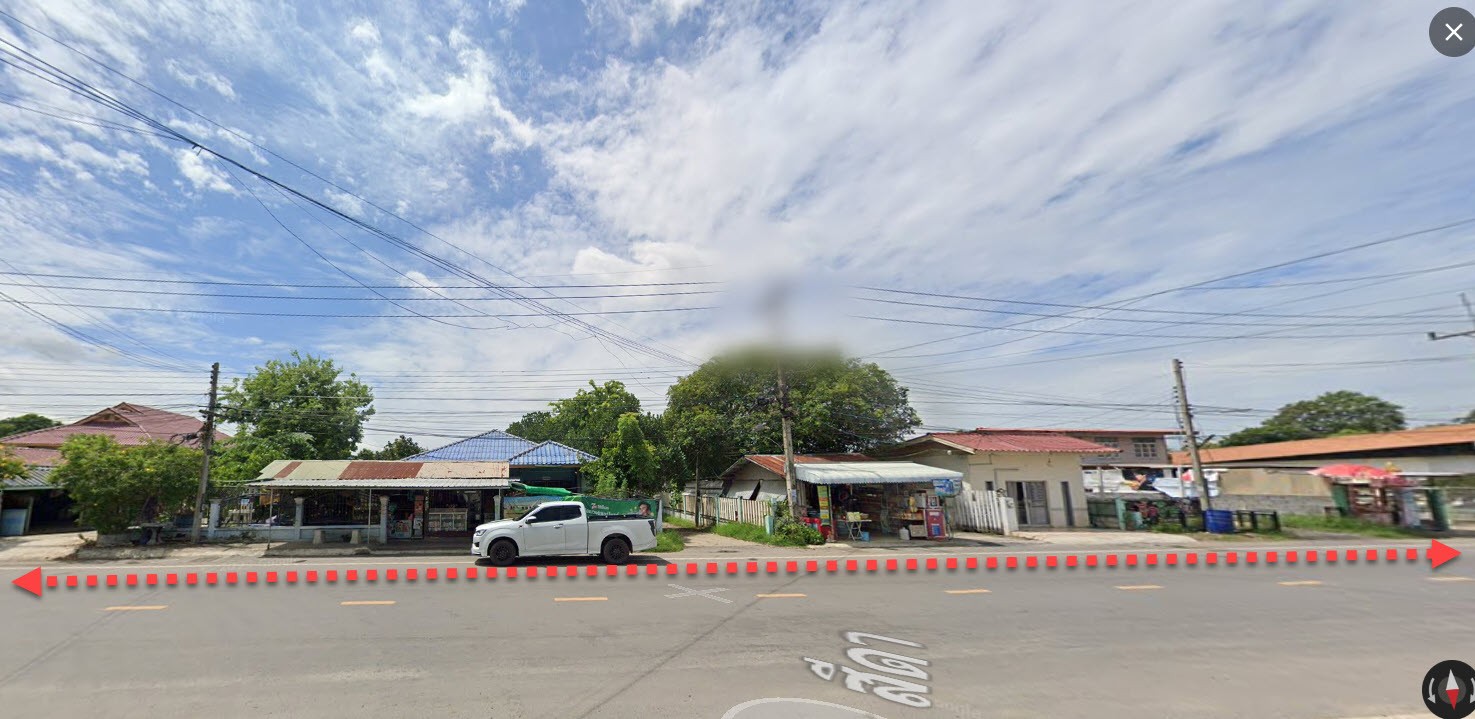 Land with buildings in Nakhon Si Thammarat _photo