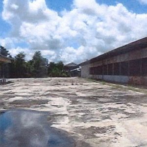 Land with buildings in Nakhon Sawan