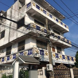 Land with buildings in Bangkok
