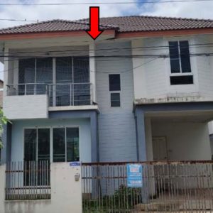 Land with buildings in Kamphaeng Phet