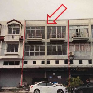 Land with buildings in Samut Sakhon