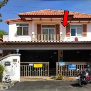 Land with buildings in Samut Sakhon