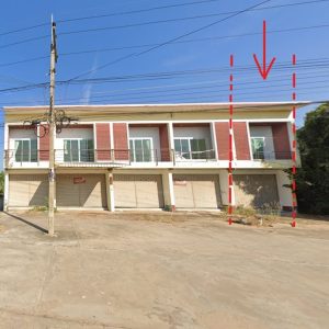Land with buildings in Surin