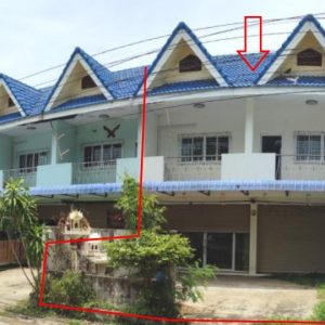 Land with buildings in Buriram