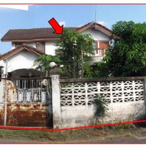 Land with buildings in Bangkok