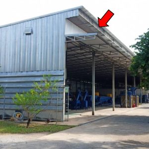 Land with buildings in Ratchaburi