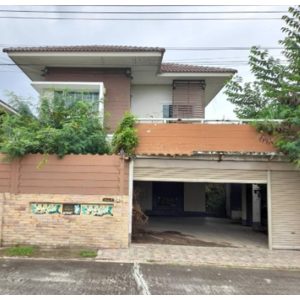 Land with buildings in Nakhon Ratchasima