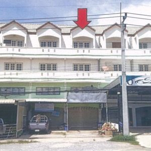 Land with buildings in Ayutthaya