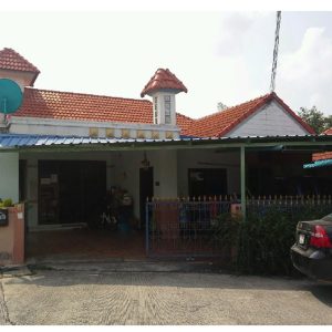 Land with buildings in Rayong