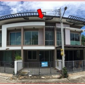 Land with buildings in Chonburi