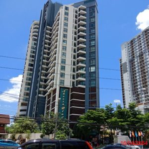 Condominium in Nonthaburi