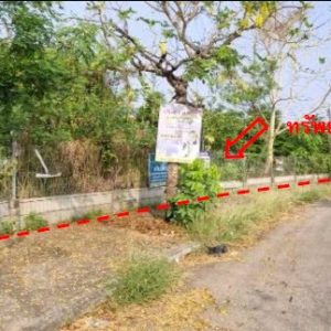 Land with buildings in Nong Bua Lamphu