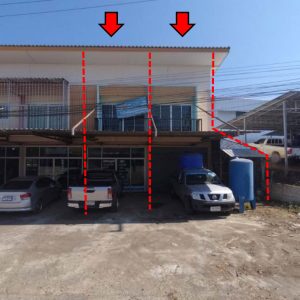 Land with buildings in Mae Hong Son