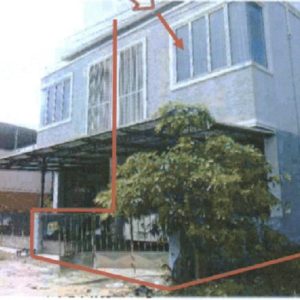 Land with buildings in Sword
