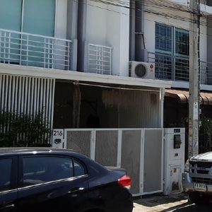 Land with buildings in Bangkok