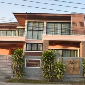 Land with buildings in Phetchaburi
