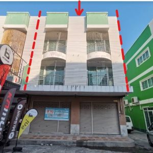 Land with buildings in Nakhon Ratchasima