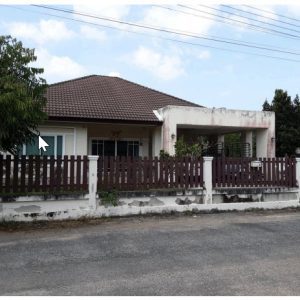 Land with buildings in Nakhon Si Thammarat