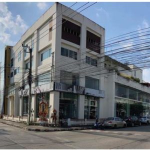 Land with buildings in Chiang Mai