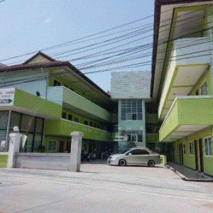 Apartment/Dormitory