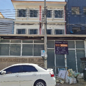 Commercial building