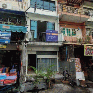 Commercial building