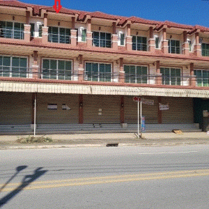 Commercial building