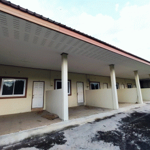 Commercial building