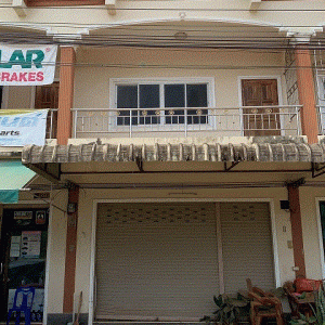 Commercial building