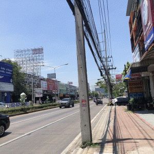 Commercial building