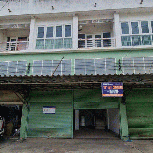 Commercial building