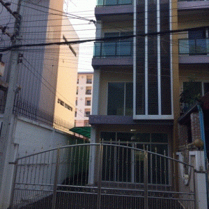 Commercial building