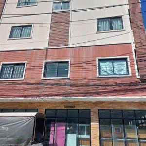 Commercial building
