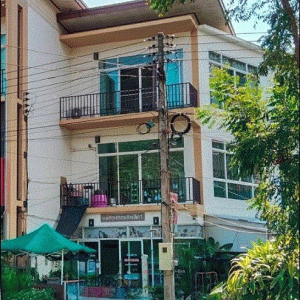 Commercial building