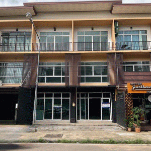 Commercial building