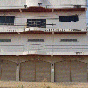 Commercial building