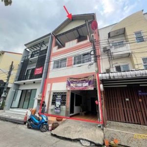 04 Commercial Building