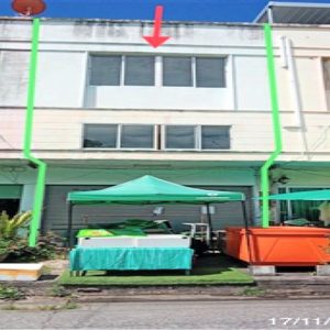 04 Commercial Building