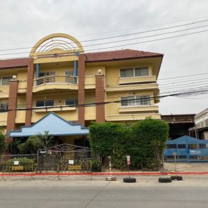 09 Factory Building