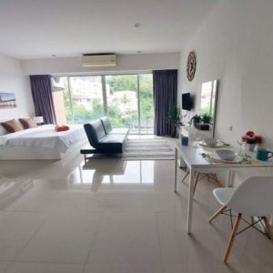 05 Condominium
