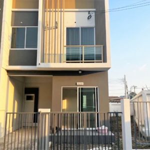 03 Townhouse
