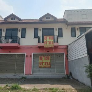 04 Commercial Building
