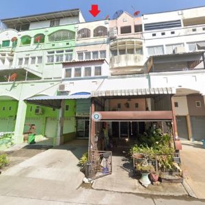04 Commercial Building