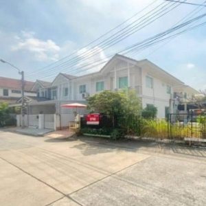 03 Townhouse
