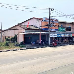 04 Commercial Building