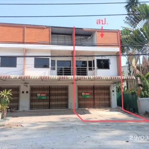 04 Commercial Building