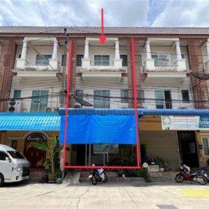 04 Commercial Building