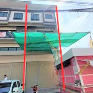 04 Commercial Building