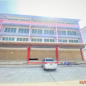 04 Commercial Building