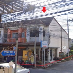 04 Commercial Building